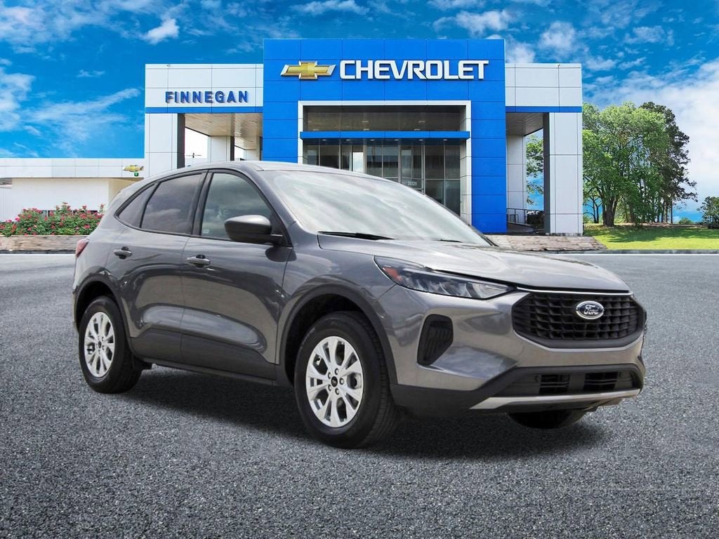 2025 Ford Escape Active in Gray — front three-quarter view
