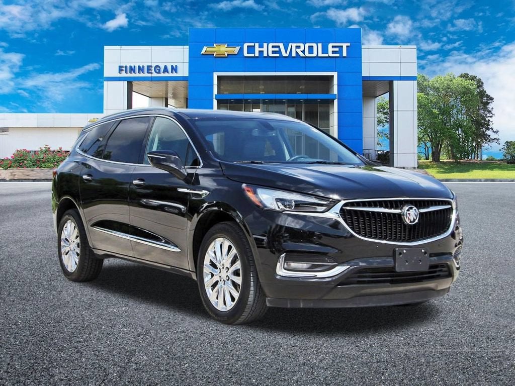 2021 Buick Enclave Essence in Includes Spectra Gray Lower Exterior Accent Color.) — front three-quarter view